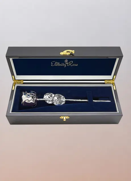 Precious finish rose